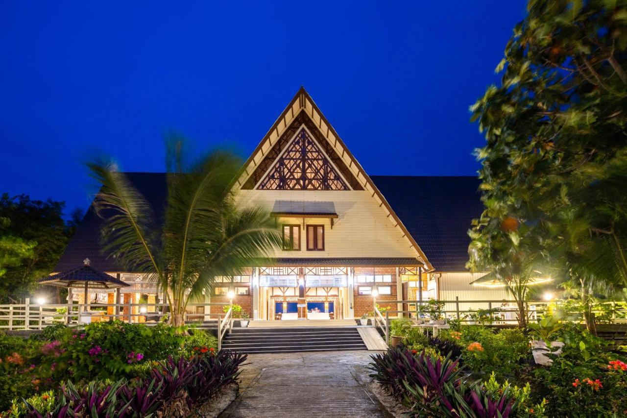 Sienna Resort Maratua Island Esterno foto