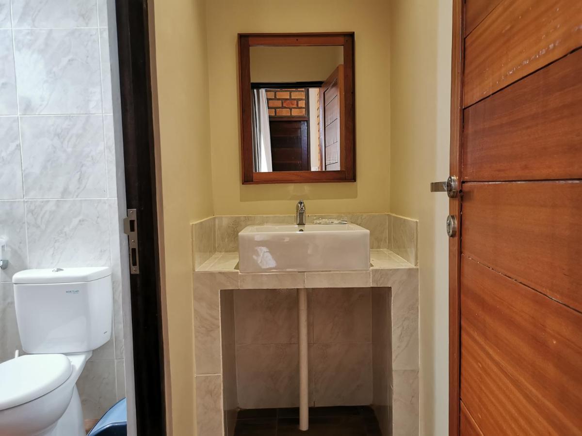 Sienna Resort Maratua Island Esterno foto